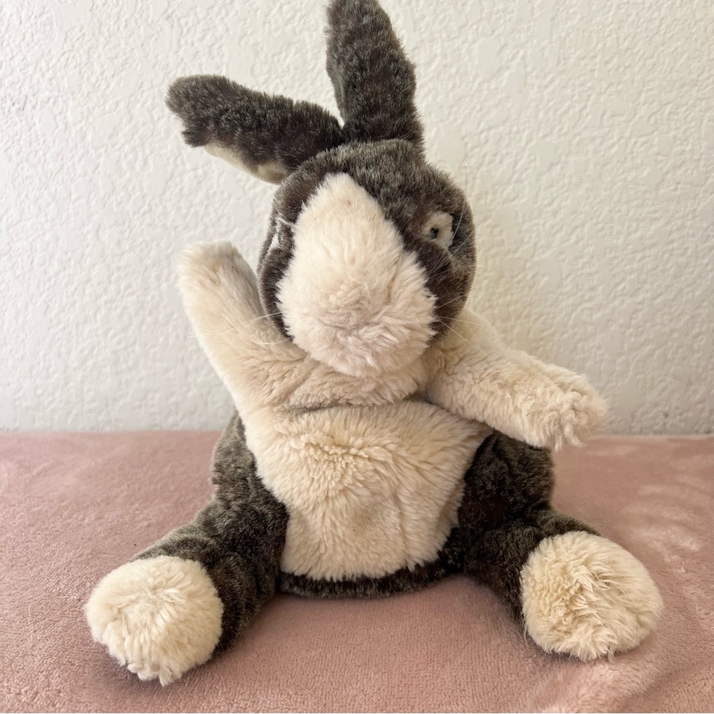 FOLKMANIS PUPPETS Stuffed Rabbit